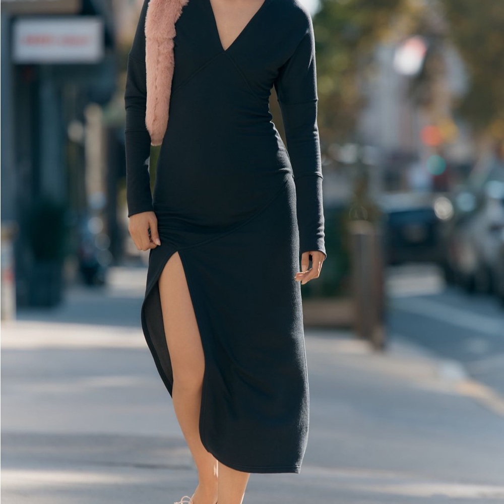 Anthropologie Black Long Sleeve Bodycon Dress with V-Neck for Casual Nights